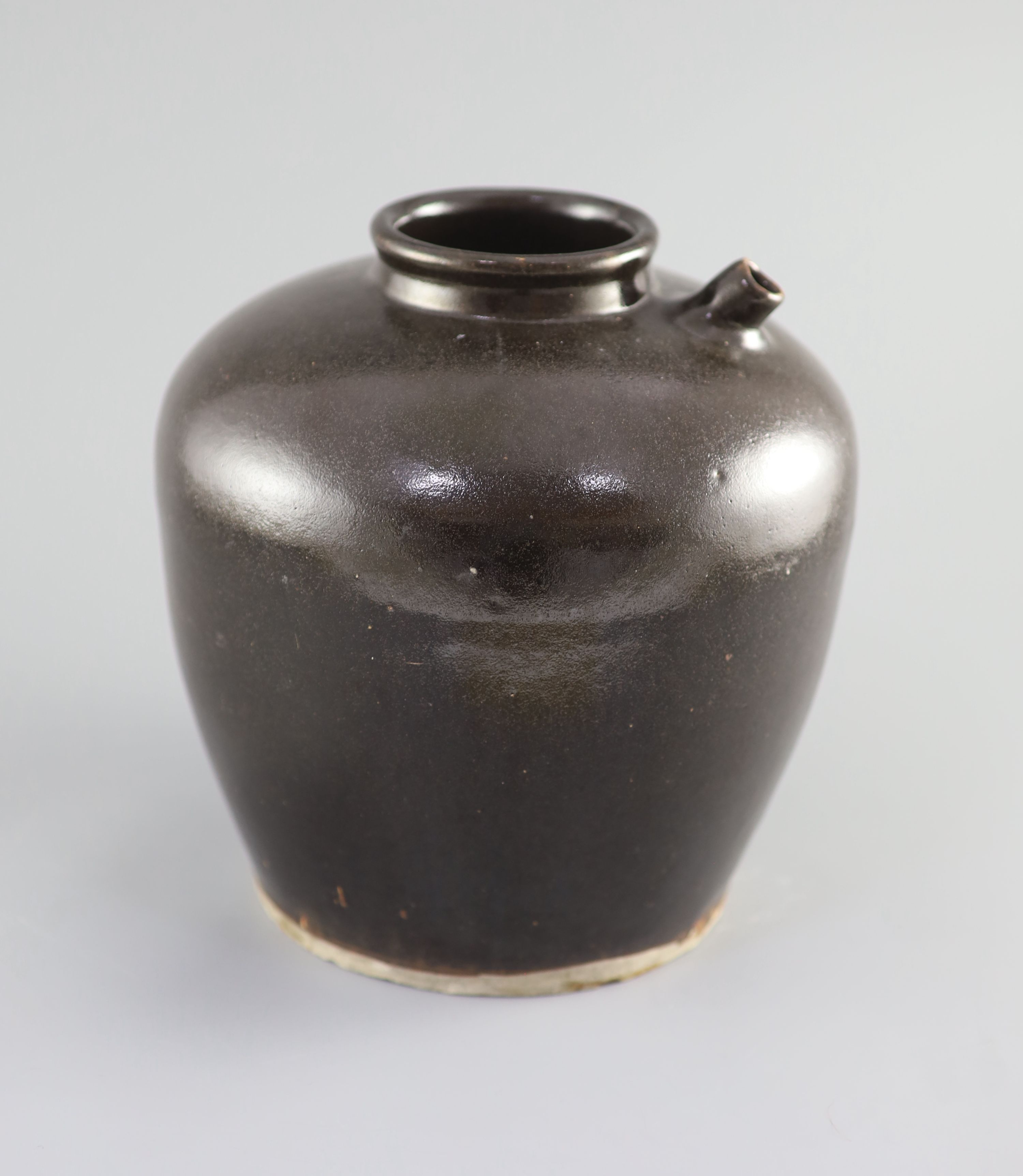 A Chinese Henan wine jar, Song-Yuan dynasty, 23.5cm high